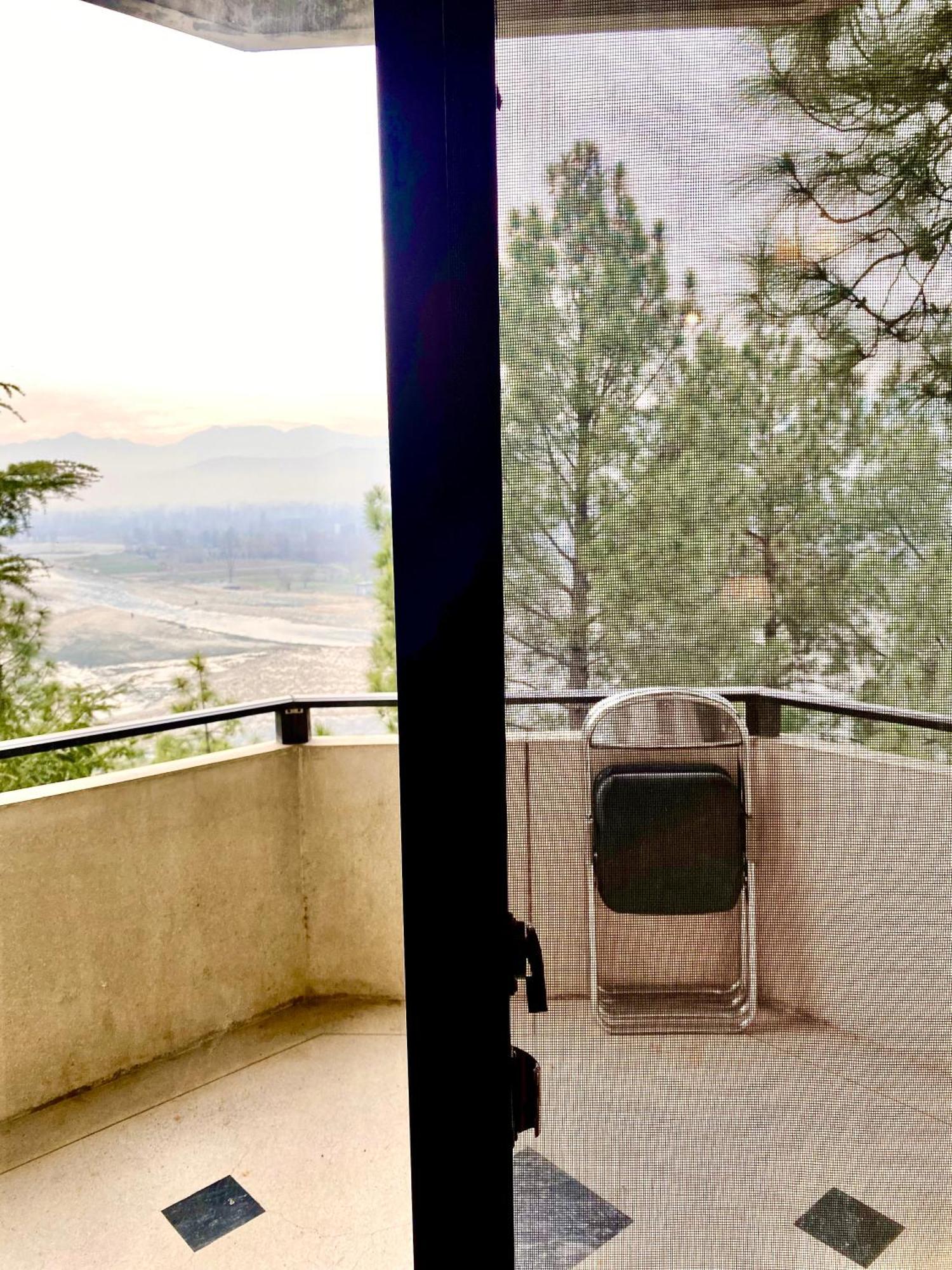 Rock City Resort Mingora Exterior foto
