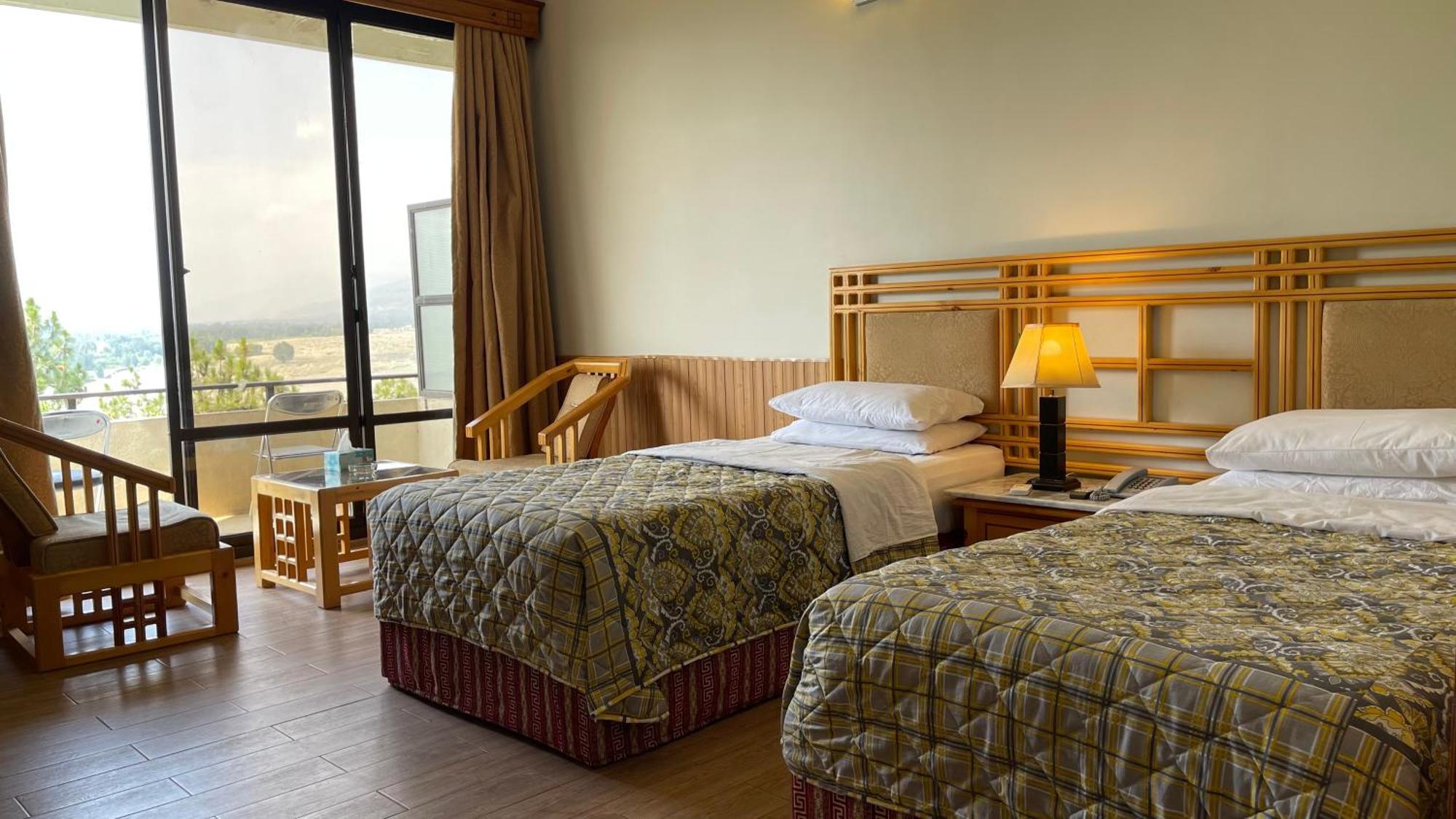 Rock City Resort Mingora Exterior foto