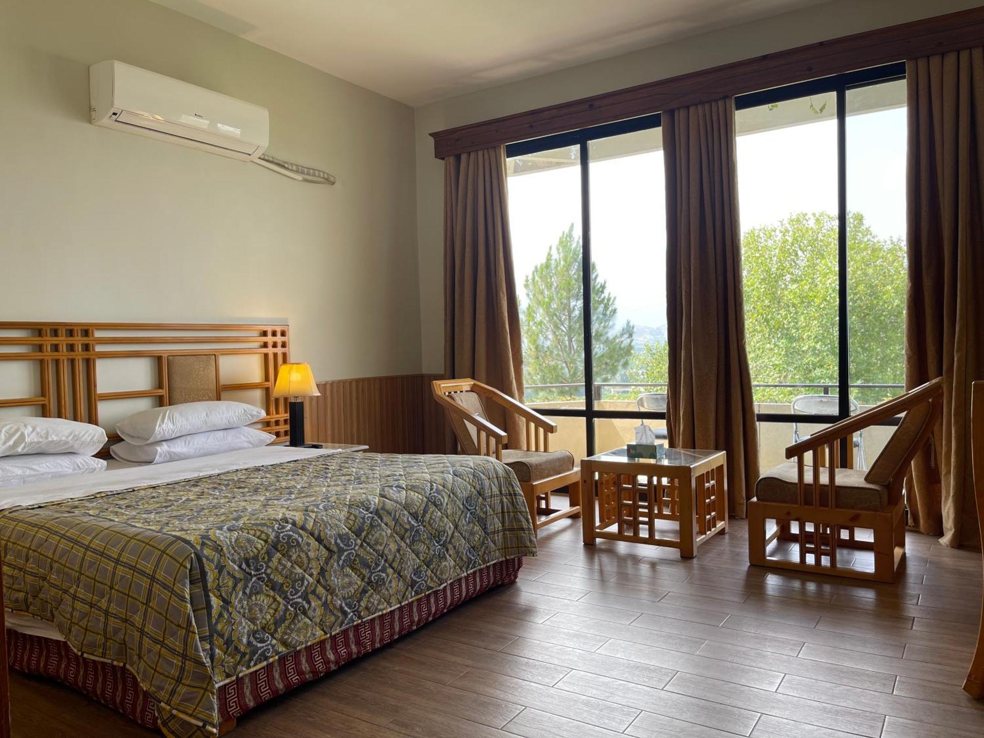 Rock City Resort Mingora Exterior foto