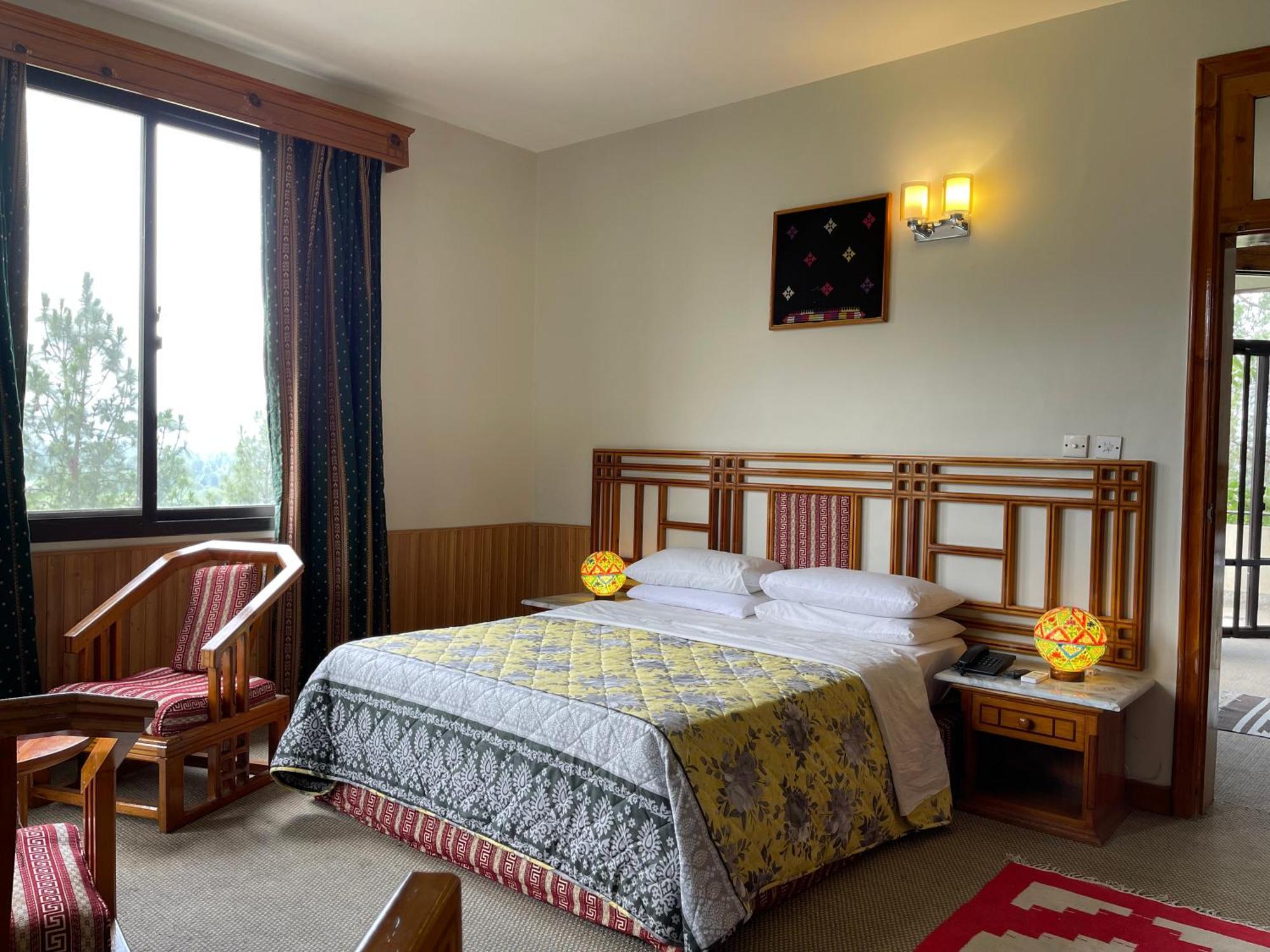 Rock City Resort Mingora Exterior foto