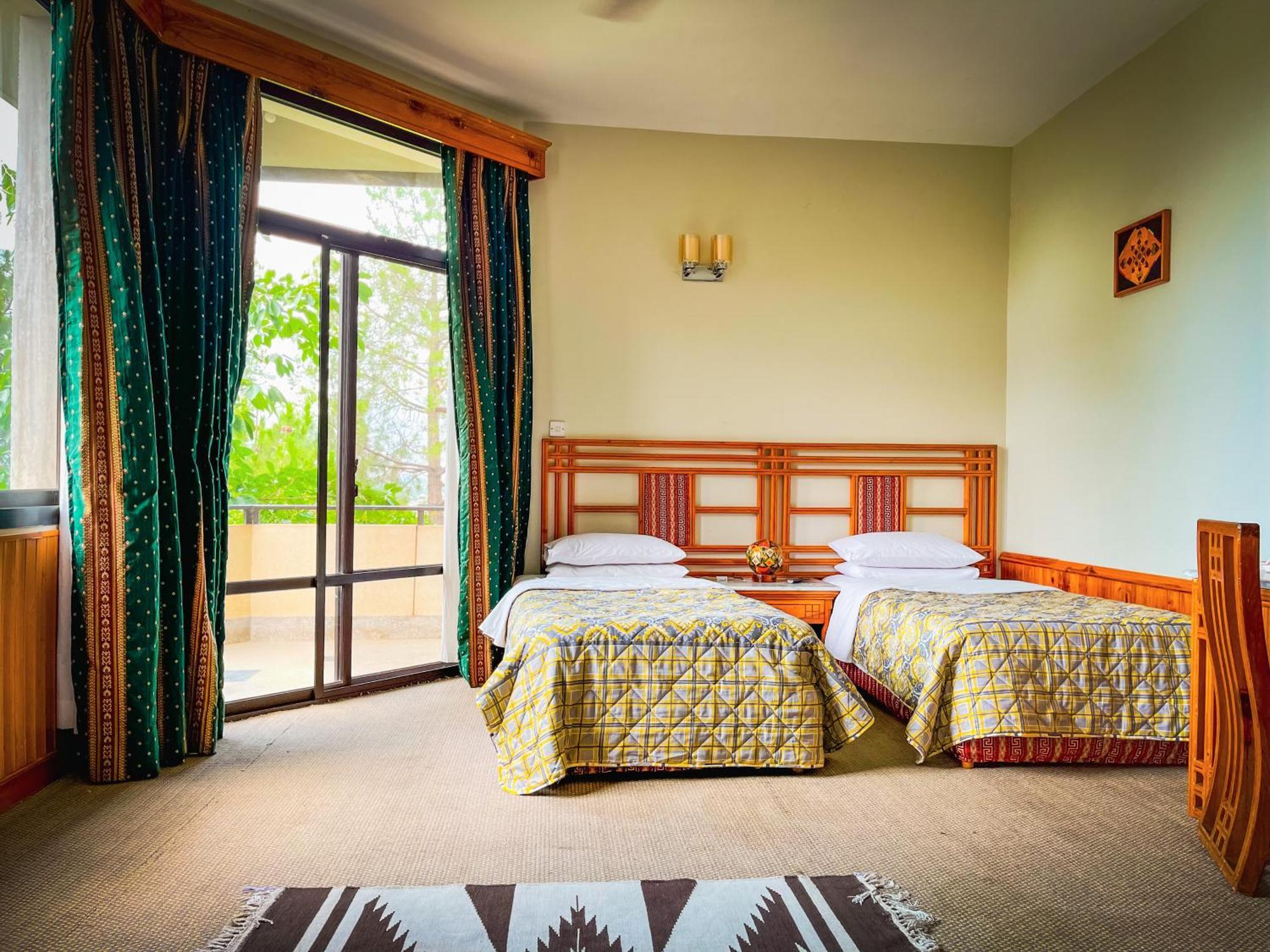 Rock City Resort Mingora Exterior foto