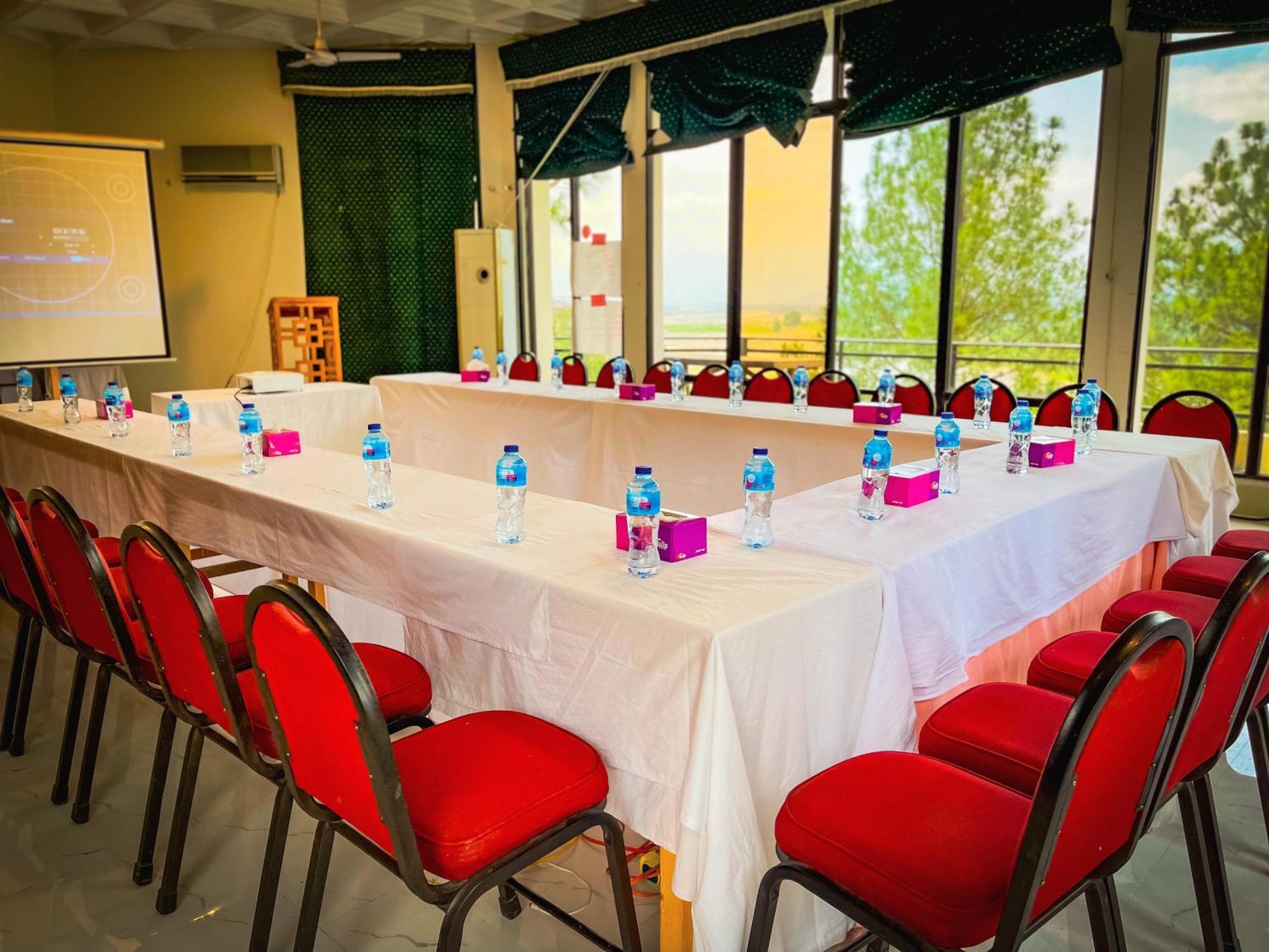 Rock City Resort Mingora Exterior foto