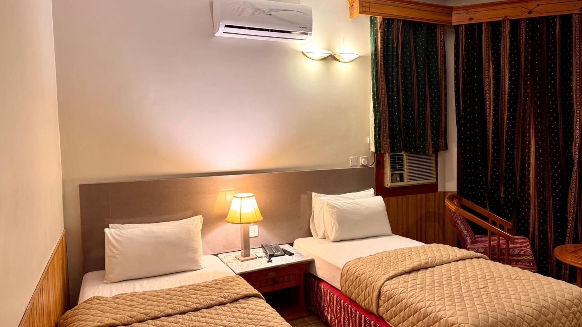 Rock City Resort Mingora Exterior foto