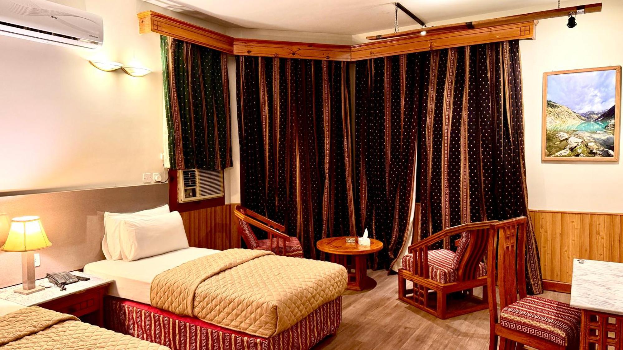 Rock City Resort Mingora Exterior foto